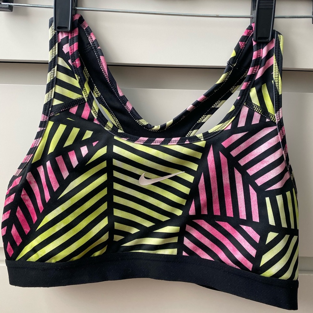 NIKE PRO sports bra